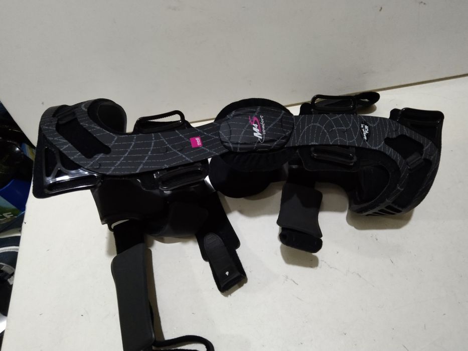 Orteza stawu kolanowego prawa M Medi