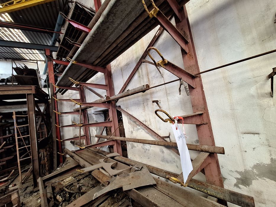 Estrutura de ferro de arrumação (N.° 8) - Usado