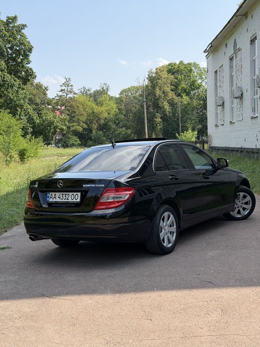 Mercedes-Benz C-Class 2007 VIN WDD2040411A073944 фото оголошення 2 з 24