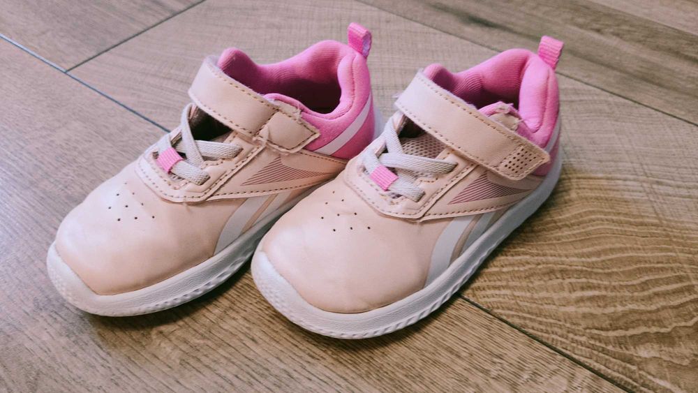 Buciki sportowe Reebok r. 23,5