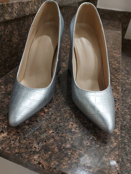 Продам туфлі 37 розміру