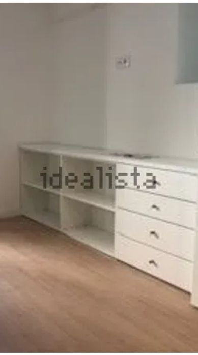 Cómoda + Estante