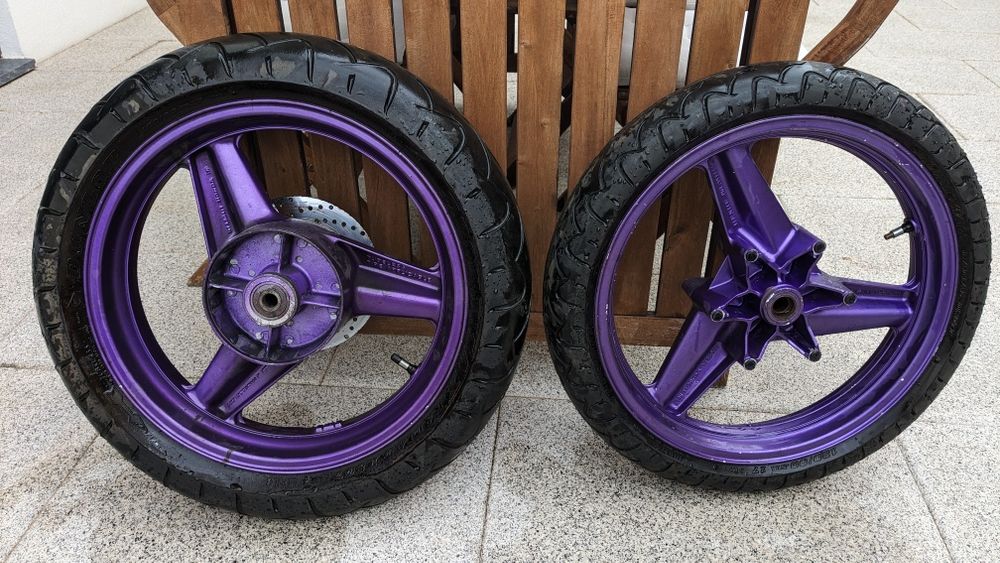 Conjunto Pneus Dunlop +  Jantes Mota Originais Honda 17''