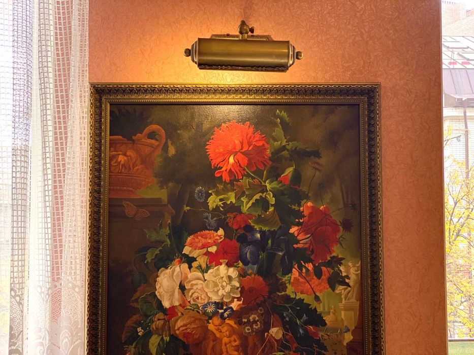 Центр , пр. Яворницкий, Мэрия . СВЕТ есть ВСЕГДА. Квартиры посуточно