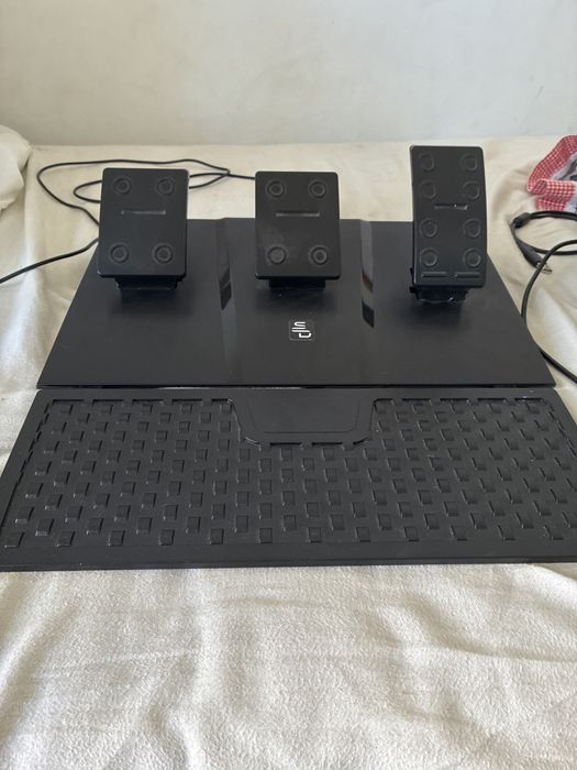 Volante e pedais para ps4,