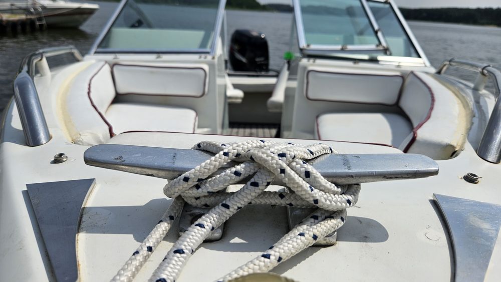 Motorówka 70 koni Suzuki  Four Winns freedom 150