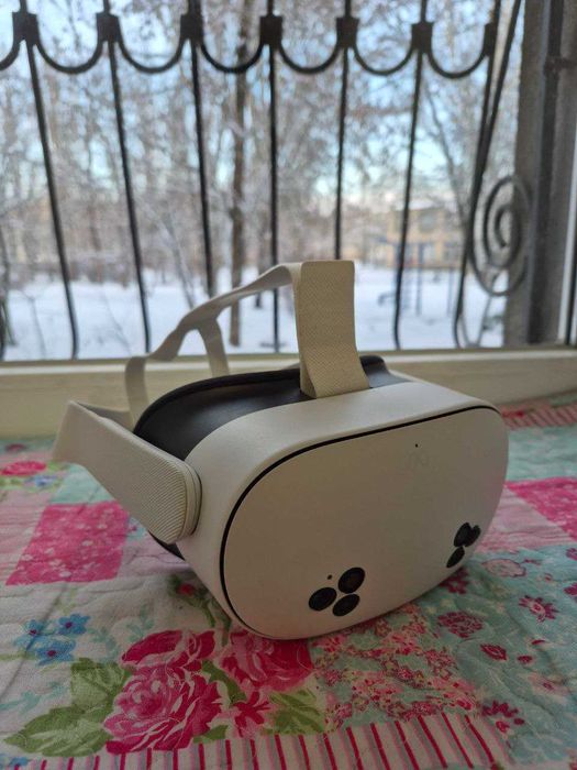 Окуляри віртуальної реальності Meta Quest 3S 128GB