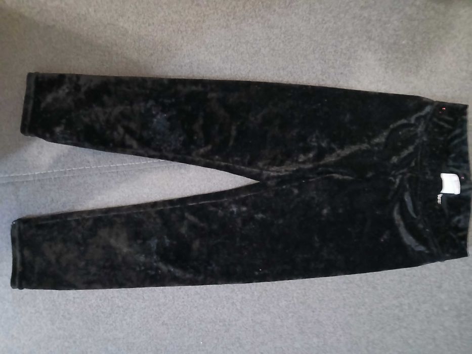 Sprzedam paczke ubranek