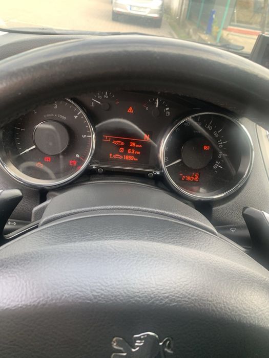 Продам авто Пижо 5008