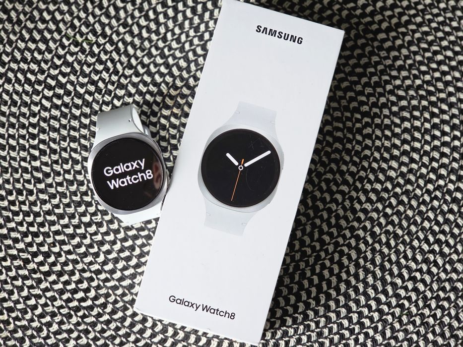 Smartwatch Samsung Galaxy Watch8 biały L320 stan idealny 40 mm