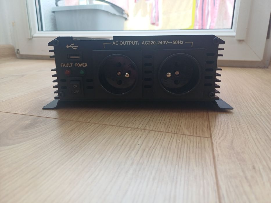 AZO Digital Samochodowa przetwornica napięcia 24 VDC / 230 VAC IPS-2000 2000W