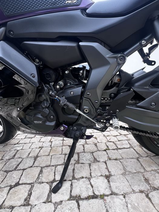 Yamaha YZF-R7 2024 – Full Extras