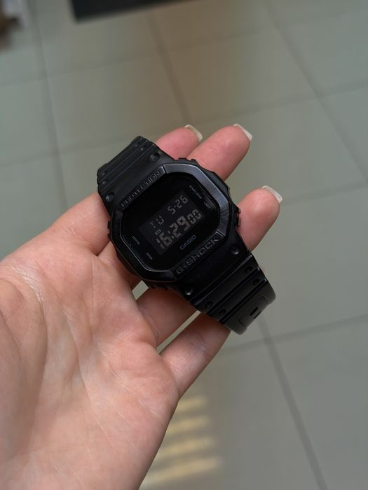 Годинник Casio G-Shock DW-5600BB-1ER