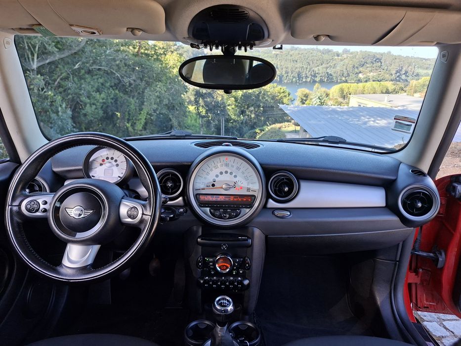 Mini Cooper D Sport Nacional 2011
