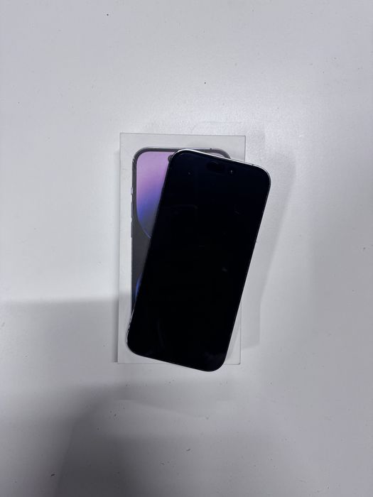 Iphone 14 pro stan bardzo dobry