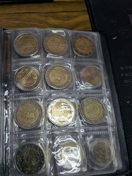 Várias Moedas 2€ comemorativas