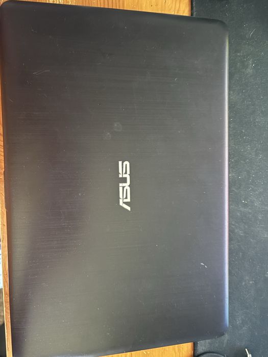 Laptop asus F540L