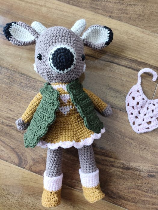 Maskotka Pani Jelonek łania handmade przytulanka