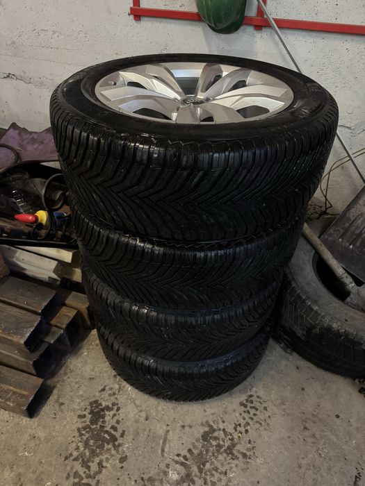 Диски audi r19 з резиною 255/55/19 Michelin