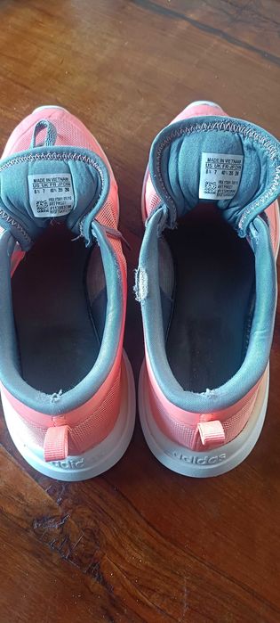 Buty sportowe casualowe Adidas Cloudfoam – sneakersy róż, r. 40 2/3