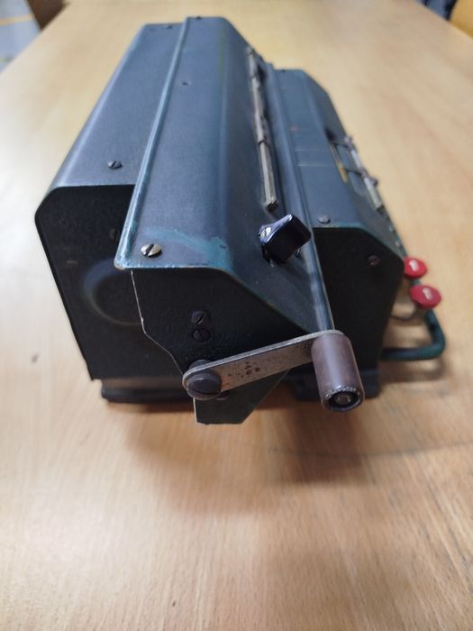 Máquina calcular antiga