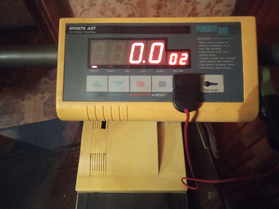 Беговая дорожка электрическая. Тренажёр и диагностика.