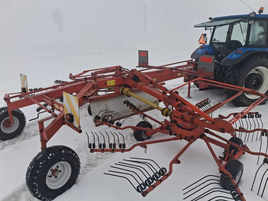 kuhn 7301zgrabiarka dwugwiazdowa/dwukaruzel grabi do środka\gwarancja/