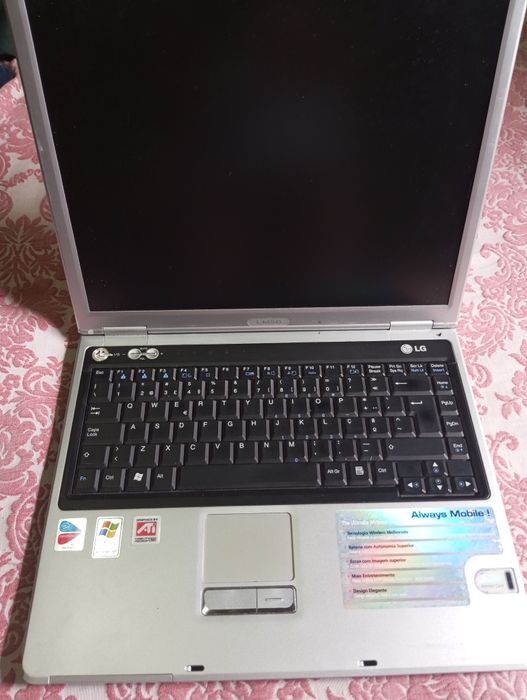 Vendo computador LG usado
