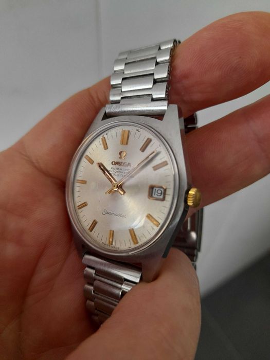 omega seamaster  chronometer cal 564