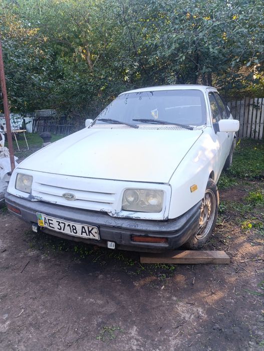 Авто форд сиера 2.0 1986