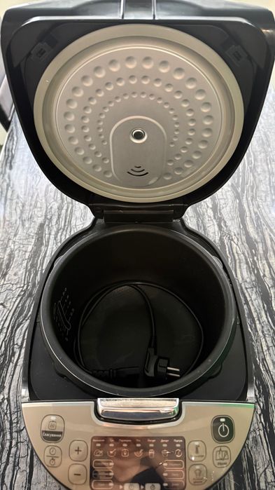 Tefal Essential Cook RK321A34, 5 л, зі сферичною чашею та 37 режимами