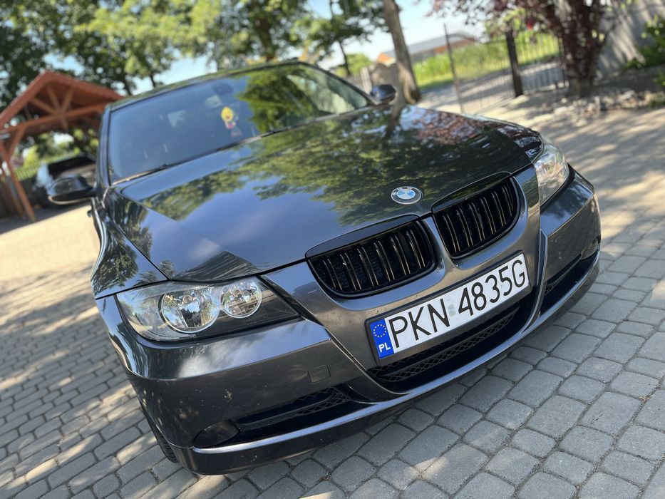 BMW E90 2005 rok