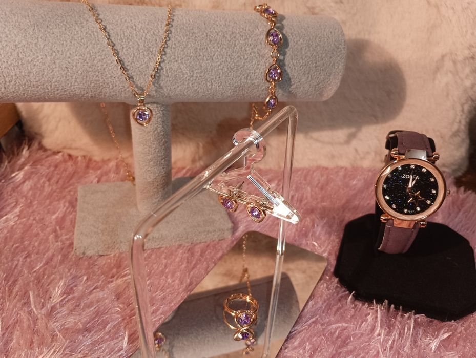 Conjunto Relógio com acessórios