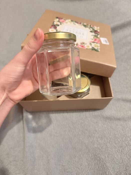 Подарочная коробка с баночками для чая.