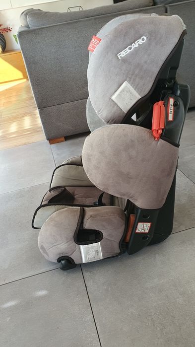Fotelik samochodowy dla dziecka Recaro Young Sport  9-36