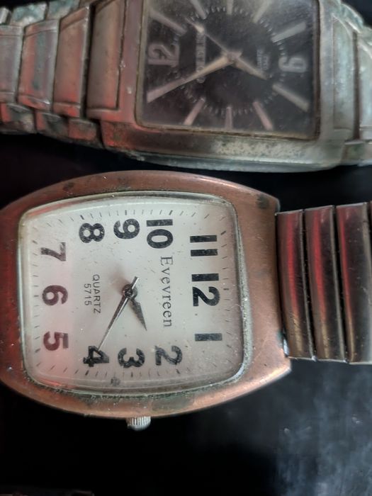 Годинники наручні  б/у