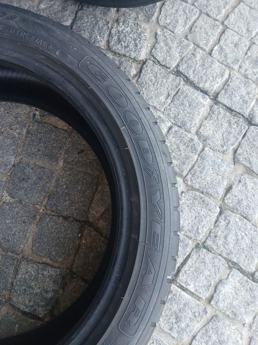 4 pneus 195 45 r16 Goodyear