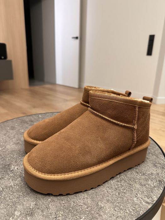 Уггі коричневі зимові
