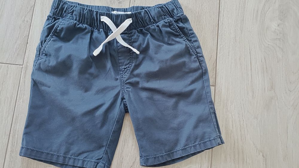 H&M 110 spodenki