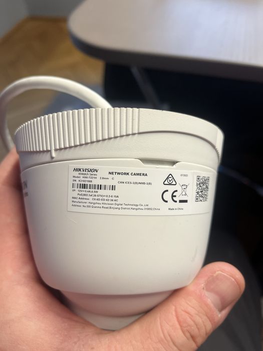 Rejestrator DS-7616NXI-K2 plus 4 kamery HWI-T221H