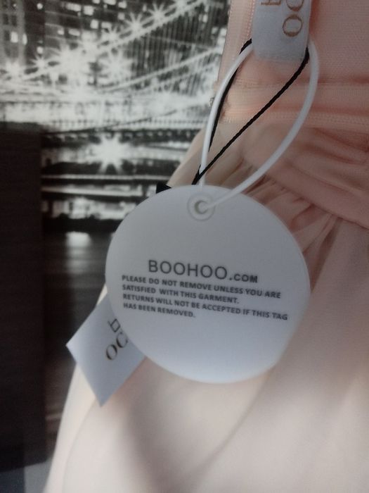 Nowa suknia balowa boohoo rozmiar M