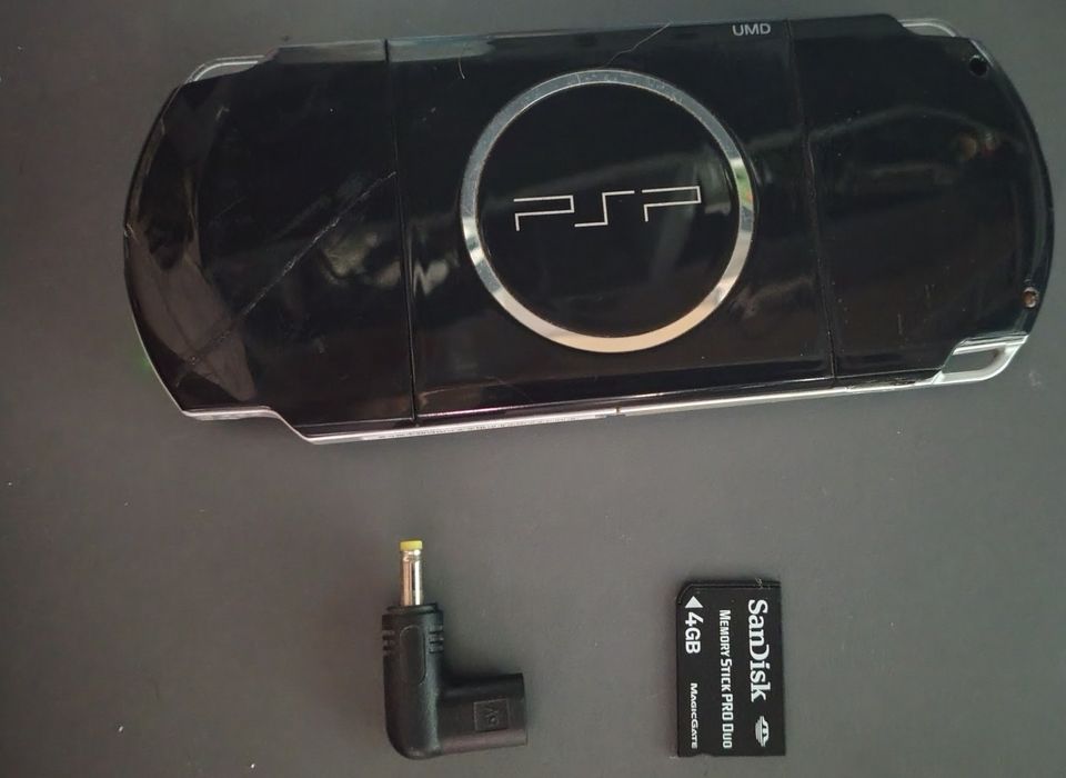 Psp 3004 z kartą