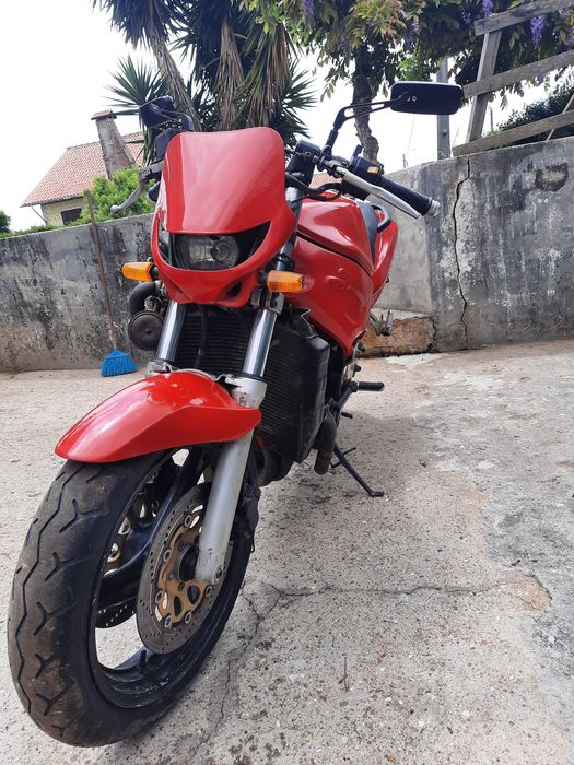 Suzuki RF600 carburadores