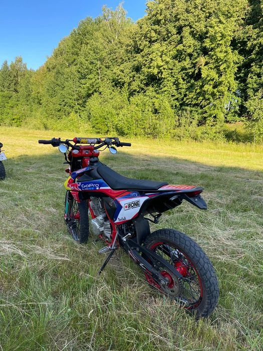 Продам   мотоцикл Kovi start 250