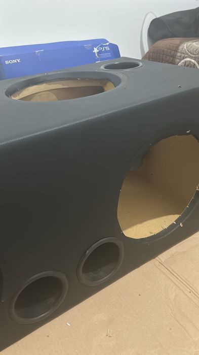 Caixa de grave nova pra 4 graves