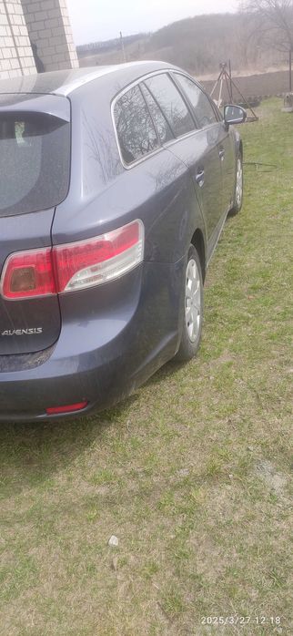 Toyota Avensis t270