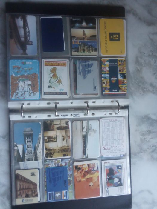 Pasta com 356 calendários de 1978 a 2010