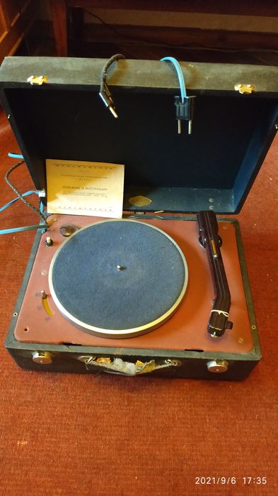 Ретро програвачі вироблені в СРСР