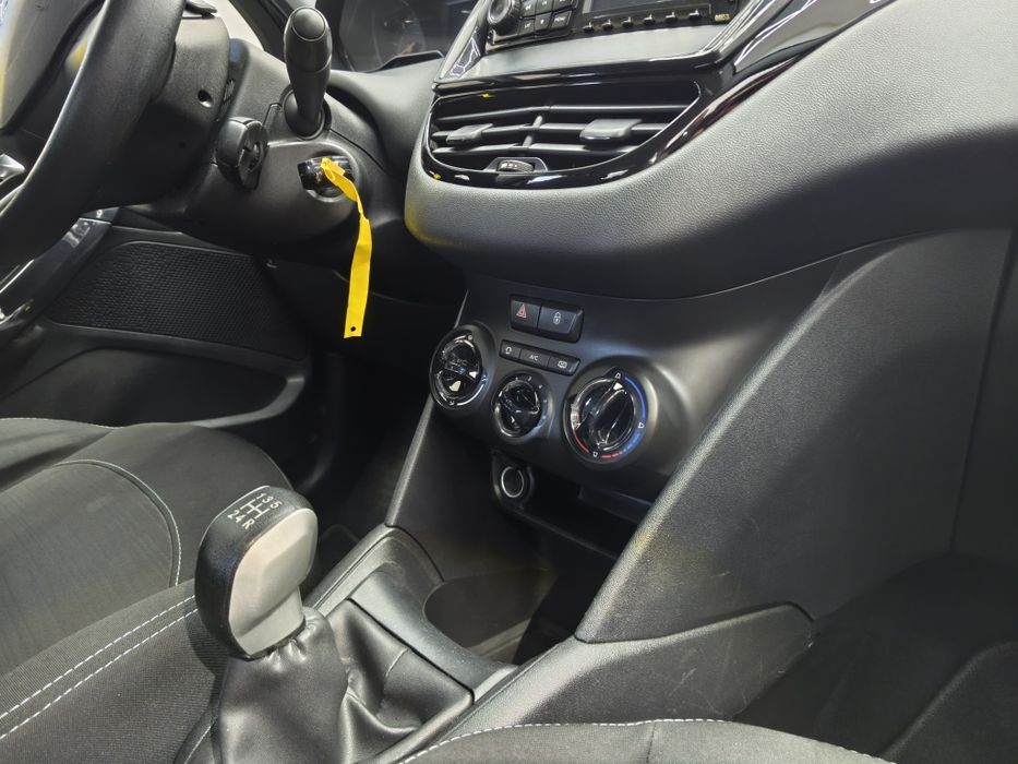 Peugeot 208 1.4 HDi Access – 162.000 km | 18 Meses de Garantia