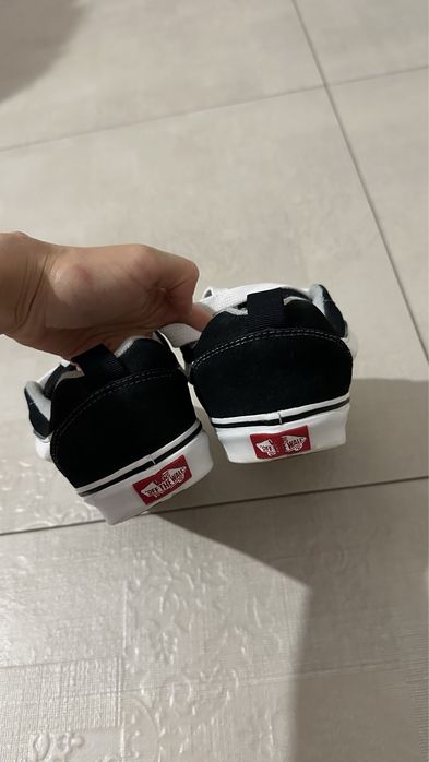 Vans knu skool в ідеальному стані
